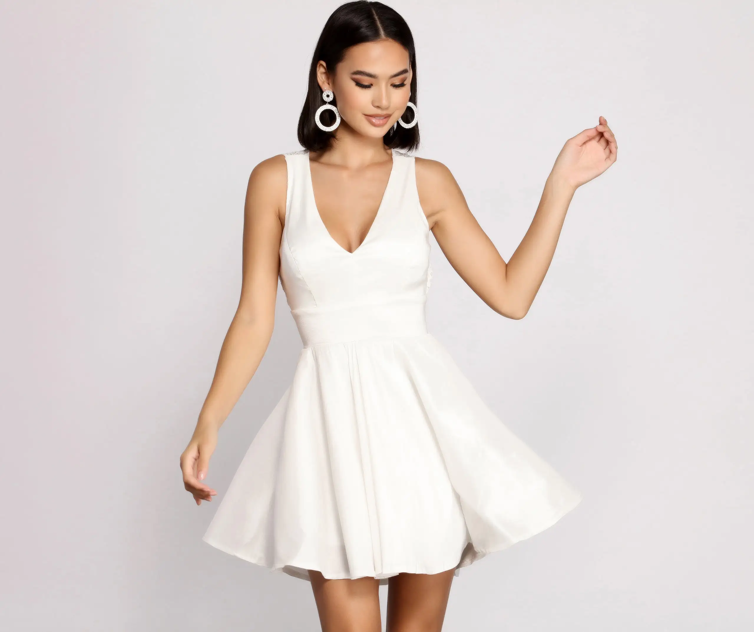 Windsor. Rose Formal Taffeta And Lace Party Dress 4 Windsor. Rose Formal Taffeta And Lace Party Dress - Image 2