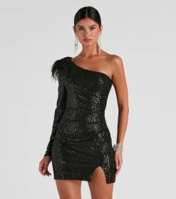 Windsor. Cassidy Formal Sequin Feather Dress