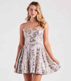 Windsor. Meghan Sequin Lace-Up Party Dress