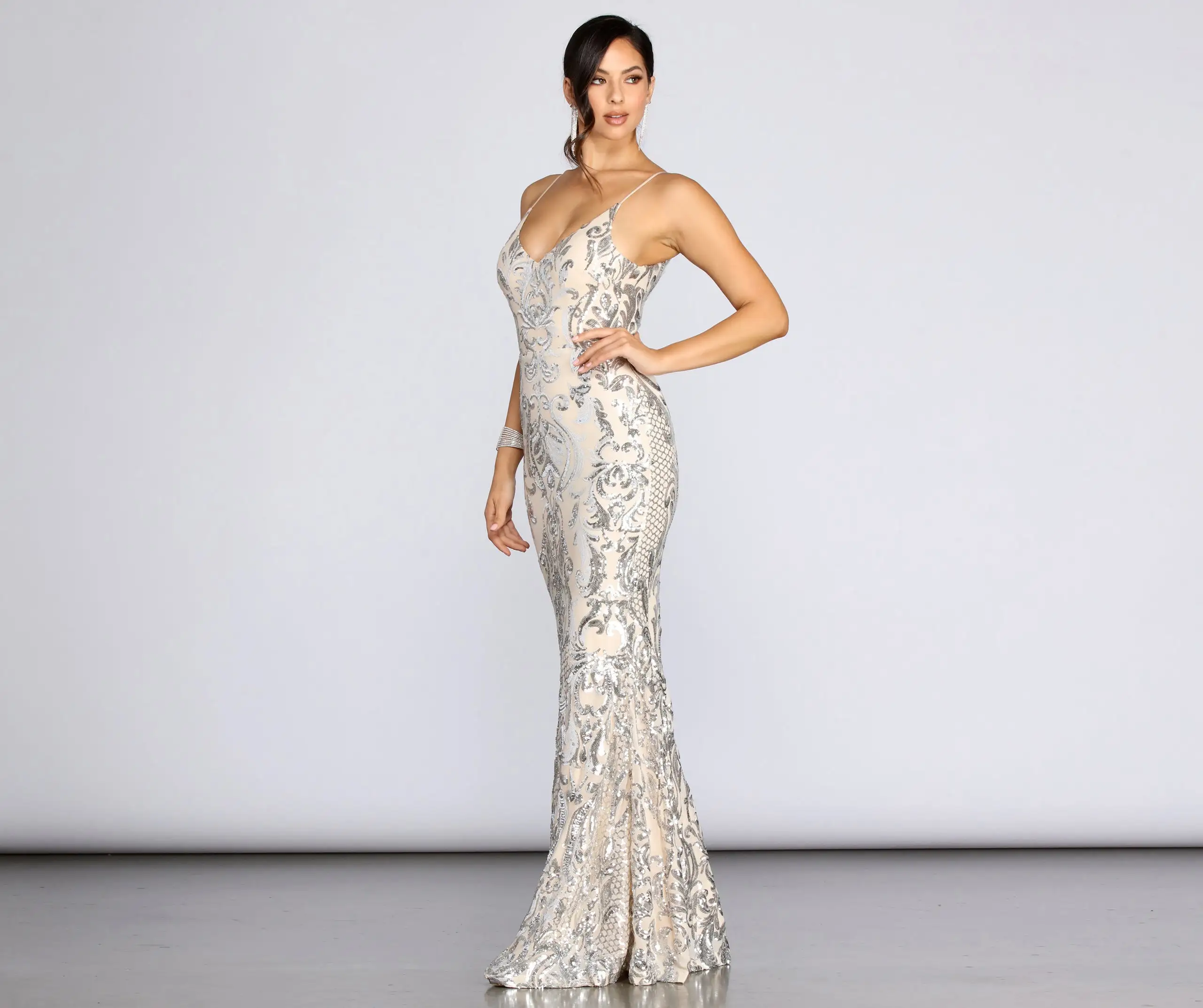 Windsor. Kennedy Sequin Gown 5 Windsor. Kennedy Sequin Gown - Image 3