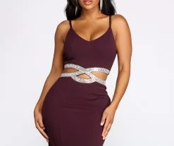 Windsor. Davia Rhinestone Pretzel Trim Mermaid Dress -Bridal Dresses popular shop 05002 0439 4