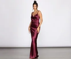 Windsor. Londyn Formal Sleeveless Satin Dress