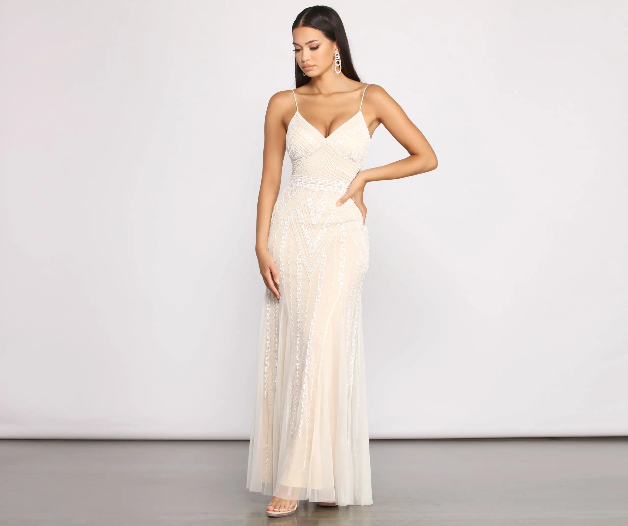 Windsor. Madeline Formal Beaded Mermaid Dress 6 Windsor. Madeline Formal Beaded Mermaid Dress - Image 4