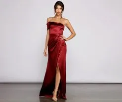 Windsor. Isla Formal One-Shoulder Satin Dress