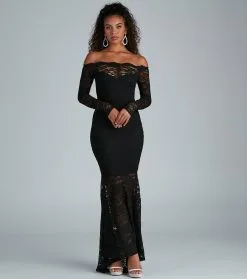 Windsor. Betty Formal Off The Shoulder Lace Dress