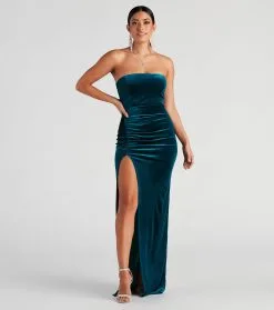Windsor. Janet Velvet High Slit Formal Dress