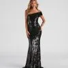 Windsor. Yareli Formal Sequin Mermaid Dress