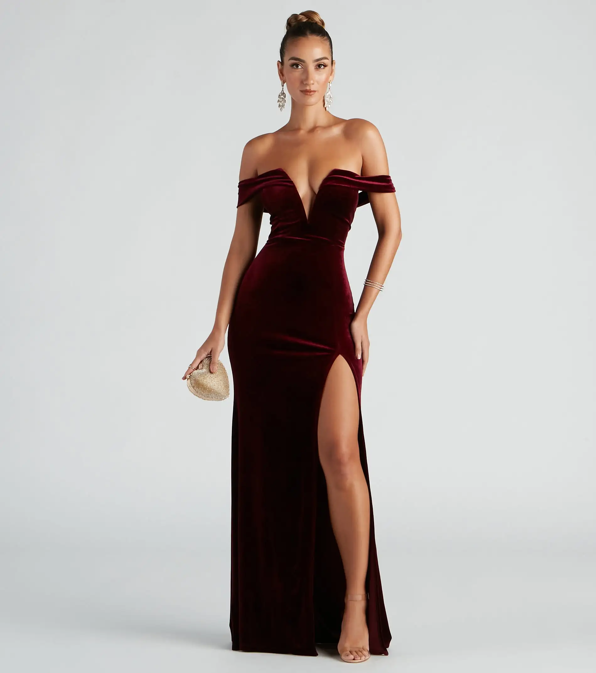 Windsor. Kerri Formal Velvet Mermaid Dress 7 Windsor. Kerri Formal Velvet Mermaid Dress - Image 5