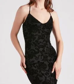 Windsor. Eloise Formal Velvet Lace-Up Mermaid Dress -Bridal Dresses popular shop 05002 2733 4