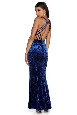Windsor. Valentina Formal Crushed Velvet Dress