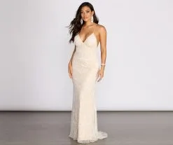 Windsor. Marilyn Formal Beaded Dress