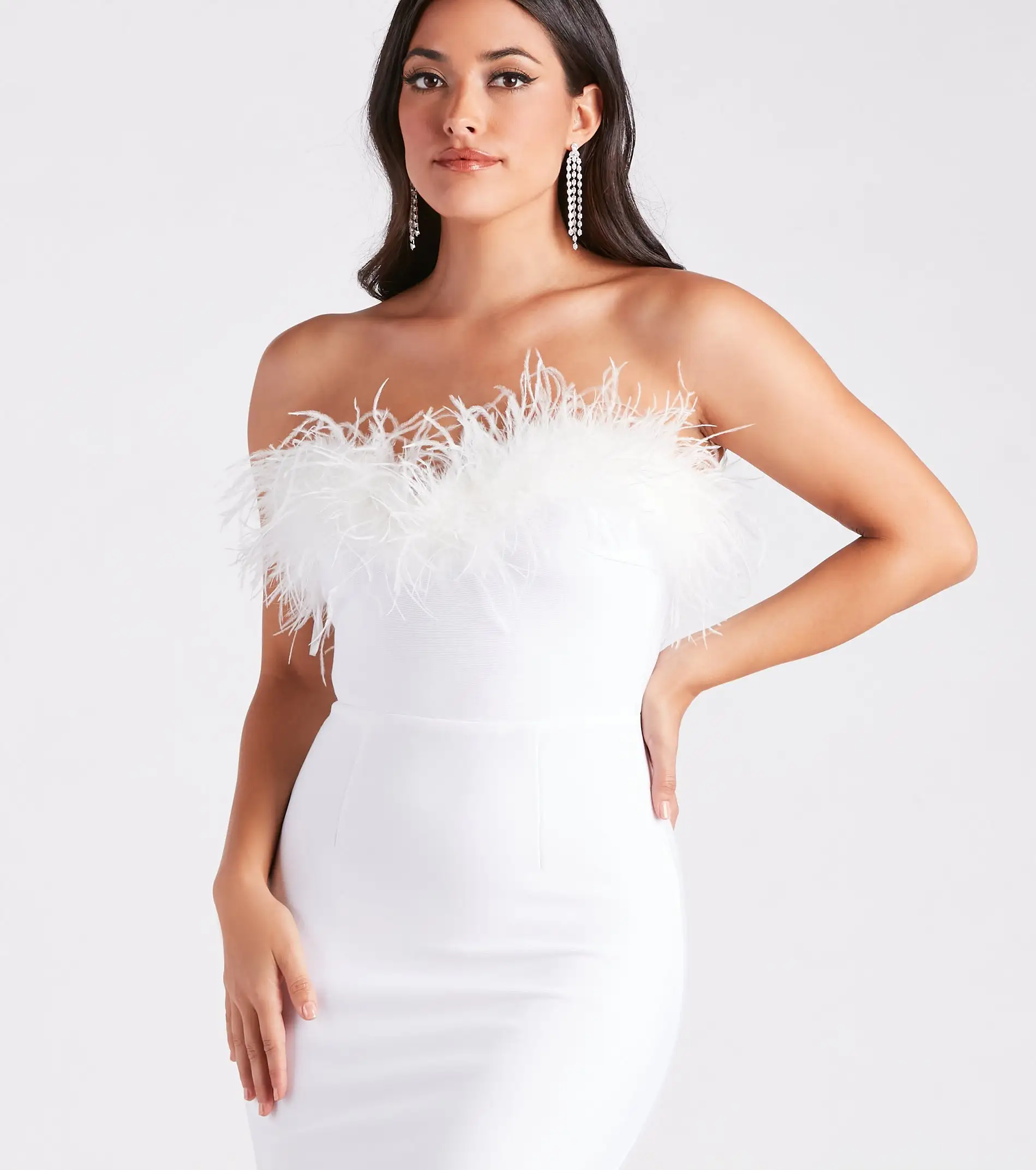 Windsor. Olivia Formal Marabou Feather Bandage Dress 10 Windsor. Olivia Formal Marabou Feather Bandage Dress - Image 8