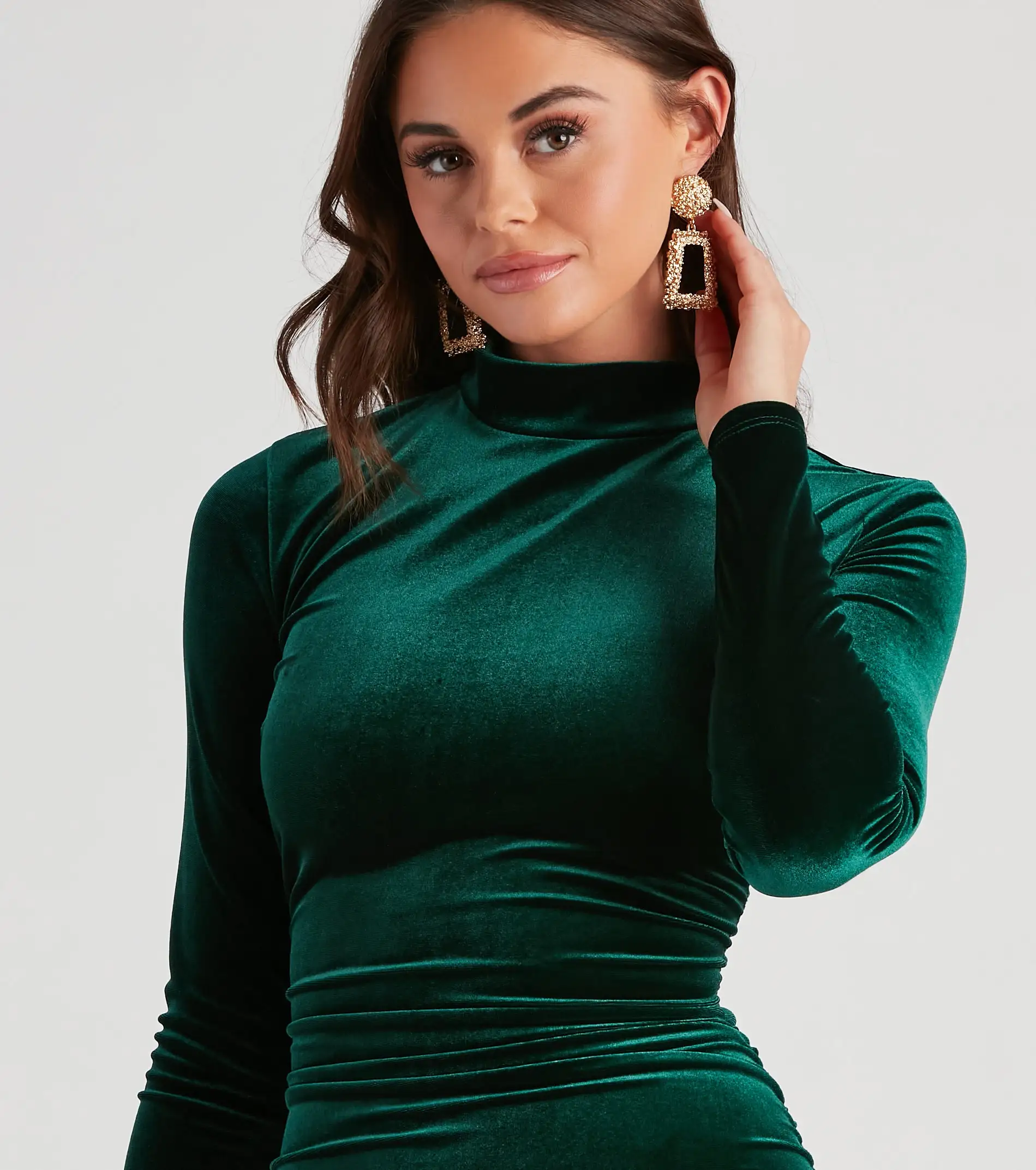 Windsor. Ruche To The Party Velvet Dress 6 Windsor. Ruche To The Party Velvet Dress - Image 4