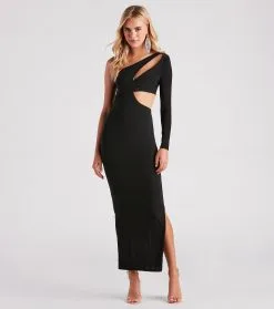 Windsor. Dream Of Me Long Sleeve Cutout Maxi Dress