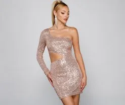 Windsor. Glamorous Beauty Sequin Mini Dress