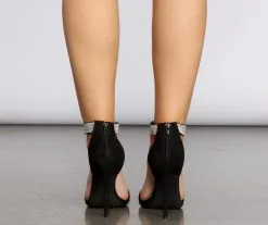 Windsor. Straight Up Rhinestone Stiletto Heels -Bridal Dresses popular shop 07401 0796 4