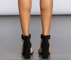 Windsor. Comfort Wide Fit Chic Block Heels -Bridal Dresses popular shop 07401 1987 4