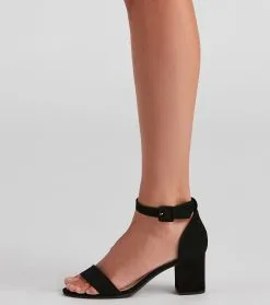 Windsor. Chic Basic Wide-Fit Block Heels -Bridal Dresses popular shop 07401 2801 3 79af05e9 8b0f 446b 943d dddf6e3fd0ea