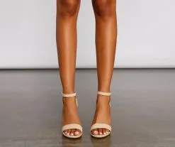 Windsor. Too Chic Nubuck Block Heels -Bridal Dresses popular shop 07401 3030 5