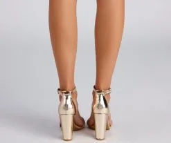 Windsor. Stepping In Glam Chrome Rhinestone Heels -Bridal Dresses popular shop 07401 3250 4 880f088a 2f8e 4cb9 a02a 96ab028c7600