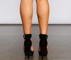 Windsor. Bold Vibes Platform Stiletto Heels 26 Windsor. Bold Vibes Platform Stiletto Heels -Bridal Dresses popular shop 07401 3293 5 9f285437 84e7 4774 a150 c952df025dc4