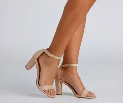 Windsor. Basic Beauty Nubuck Block Heels -Bridal Dresses popular shop 07401 3302 2