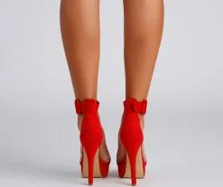 Windsor. The Main Event Rhinestone Platform Stiletto Heels 9 Windsor. The Main Event Rhinestone Platform Stiletto Heels -Bridal Dresses popular shop 07401 3595 4