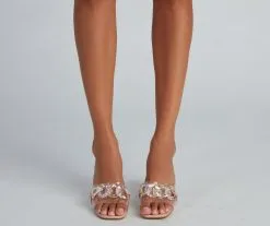 Windsor. Mesmerizing Chic Chainlink Mules