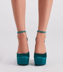 Windsor. Season To Party Satin Platform Pumps -Bridal Dresses popular shop 07401 4189 2