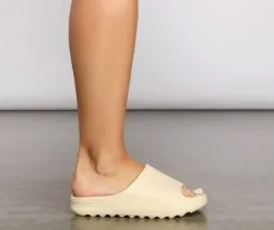 Windsor. Essential Basic Lug Sole Slides 14 Windsor. Essential Basic Lug Sole Slides -Bridal Dresses popular shop 07404 0748 2 bf381c9f d905 43d2 911c 59b7d2daa686