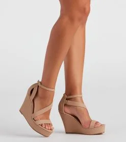 Windsor. Bold Ambition Nubuck Strap Wedges
