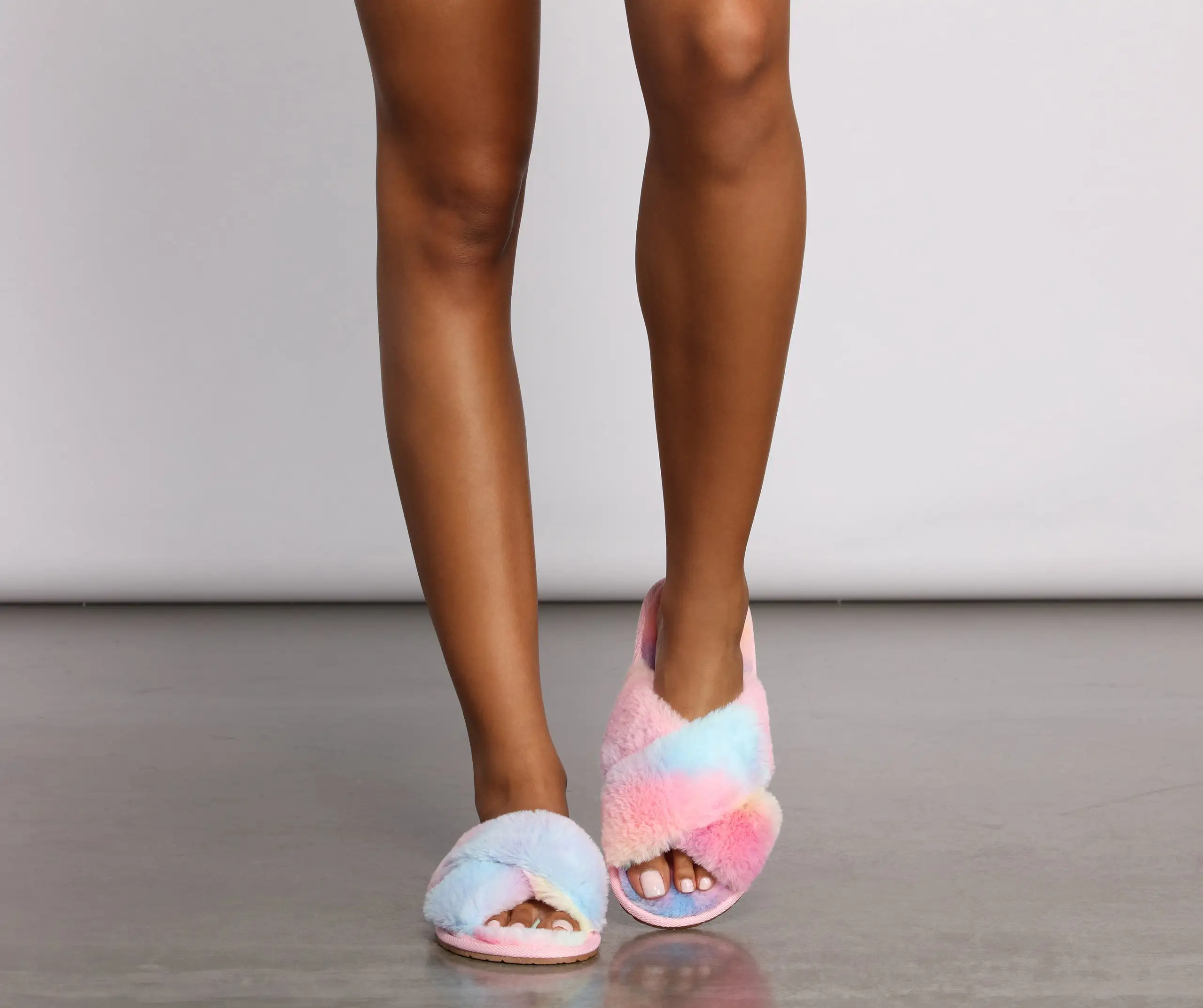 Windsor. Tie Dye Faux Fur Slippers 6 Windsor. Tie Dye Faux Fur Slippers - Image 4